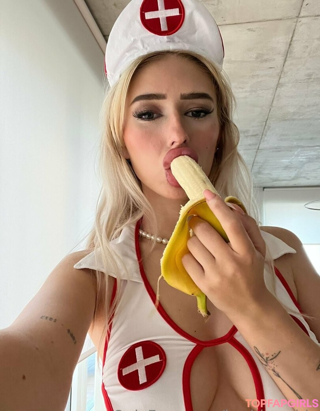 Naakte gelekte OnlyFans-foto van Barbiesside #85 Naakte gelekte OnlyFans-foto van Barbiesside #85