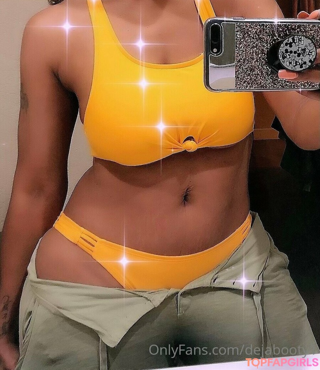 Naakte gelekte OnlyFans-foto van Dejabooty1 #85 Naakte gelekte OnlyFans-foto van Dejabooty1 #85