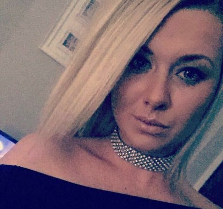 Naakte gelekte OnlyFans-foto van Lauren H