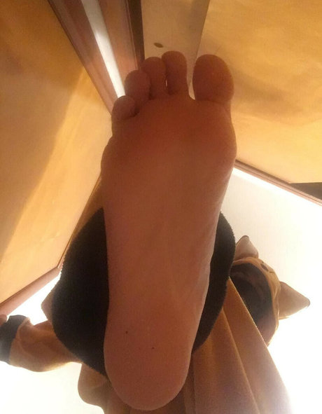 Naakte gelekte OnlyFans-foto van Kitsuxchan