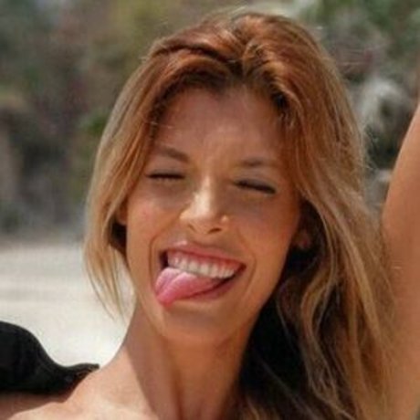 Naakte gelekte OnlyFans-foto van Vale Botta