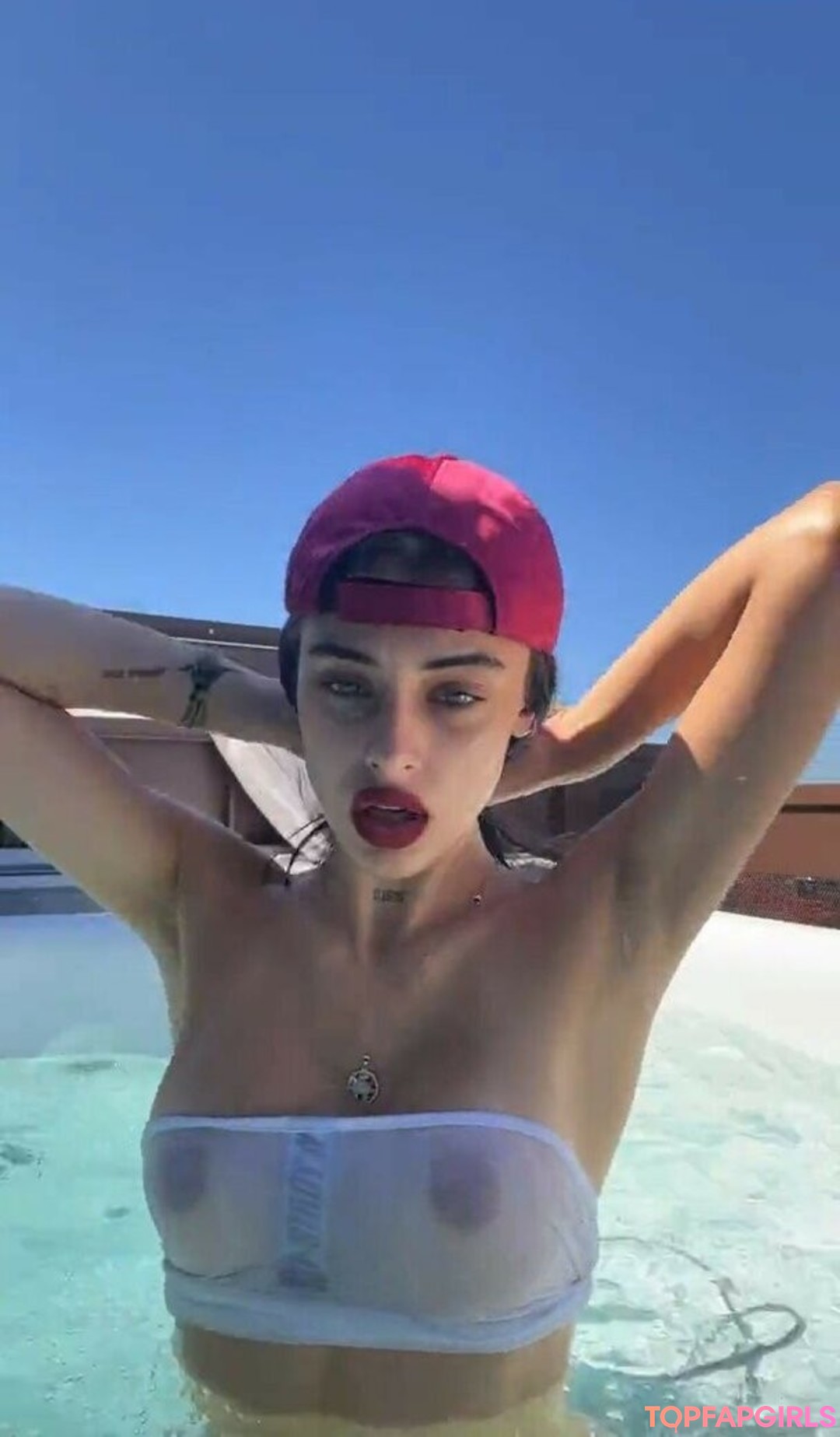 Naakte gelekte OnlyFans-foto van Sofifernandez #33 Naakte gelekte OnlyFans-foto van Sofifernandez #33