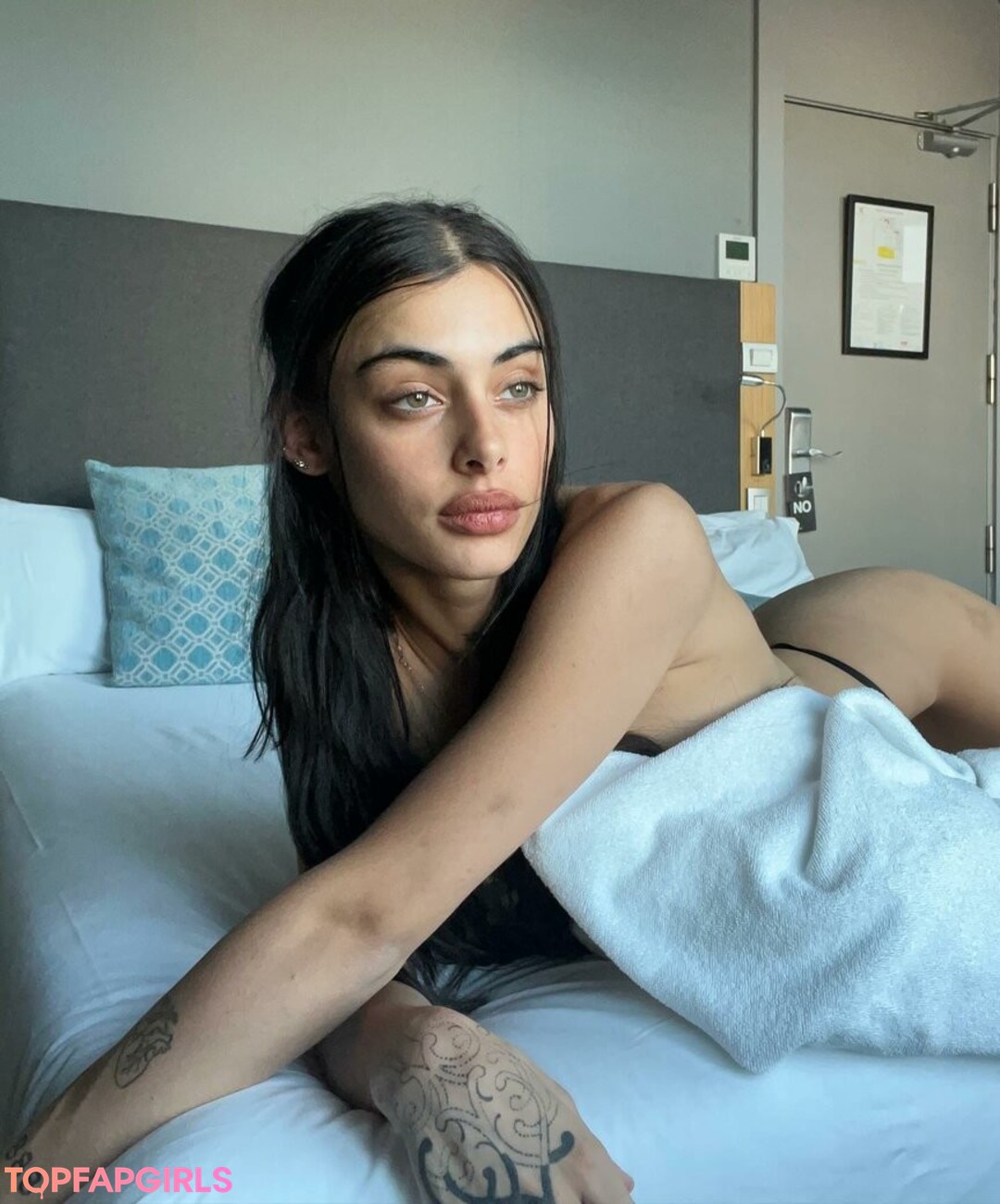 Naakte gelekte OnlyFans-foto van Sofifernandez #54 Naakte gelekte OnlyFans-foto van Sofifernandez #54