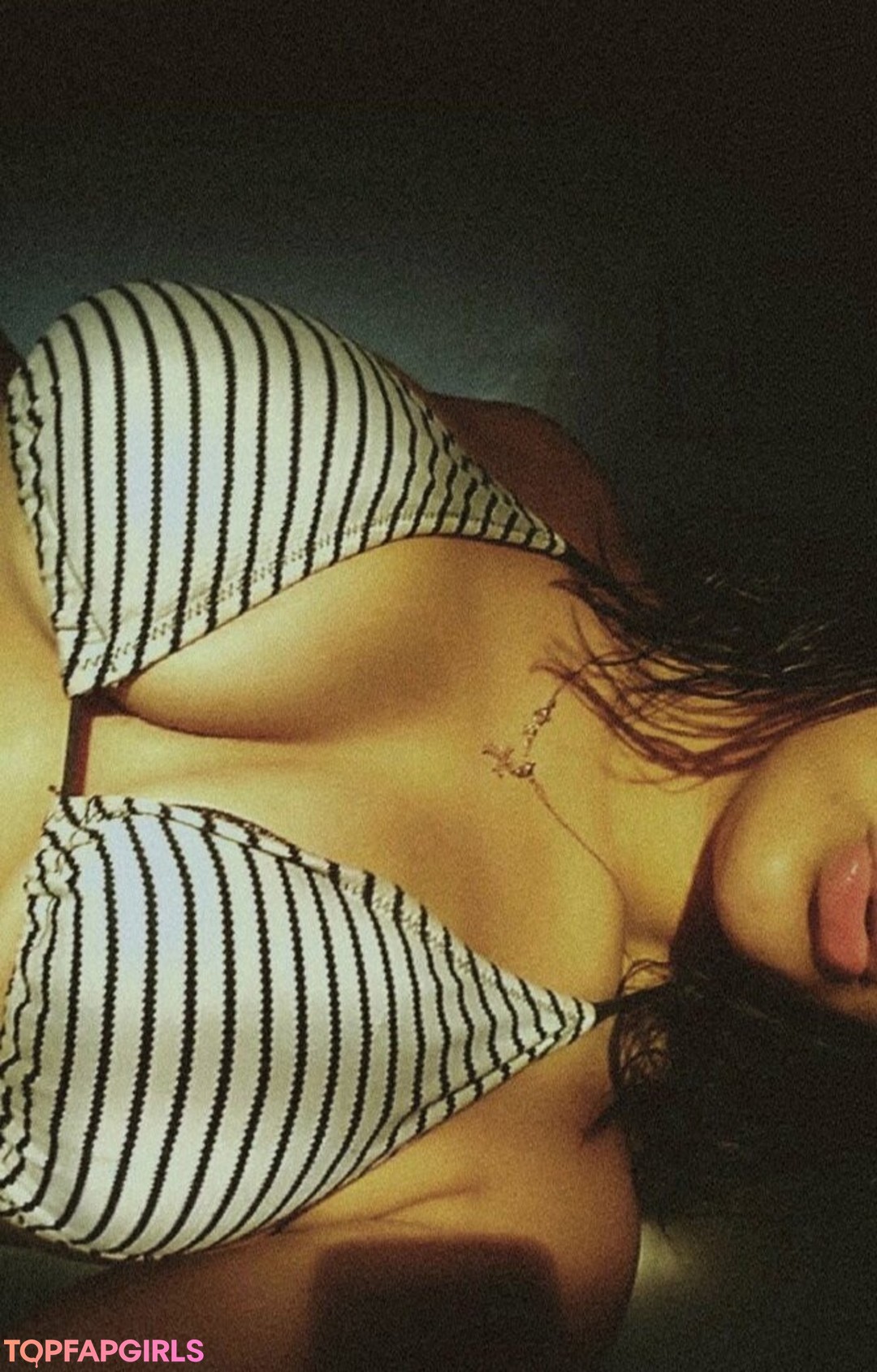 Naakte gelekte OnlyFans-foto van Bunnyoshida #5 Naakte gelekte OnlyFans-foto van Bunnyoshida #5