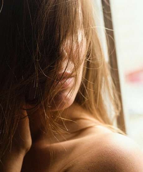 Naakte gelekte OnlyFans-foto van Luciana Burkle