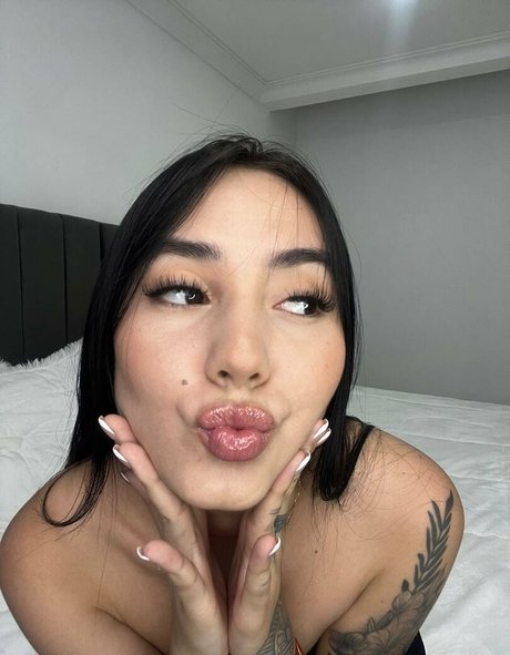 Naakte gelekte OnlyFans-foto van Tamy Lee