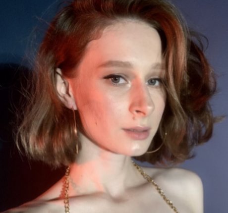 Naakte gelekte OnlyFans-foto van Polinapoltina
