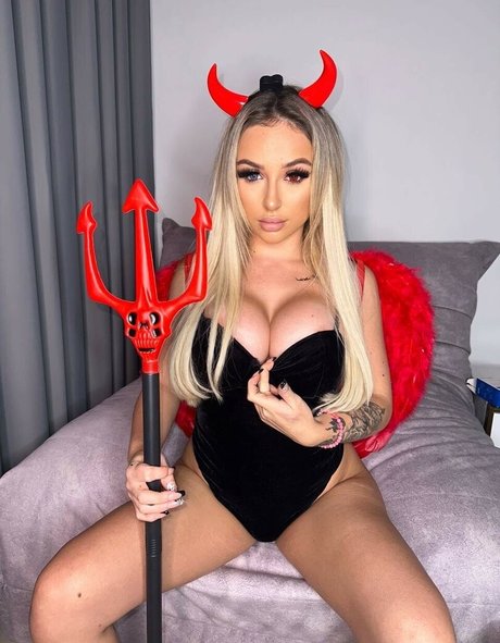 Sophielouise1x