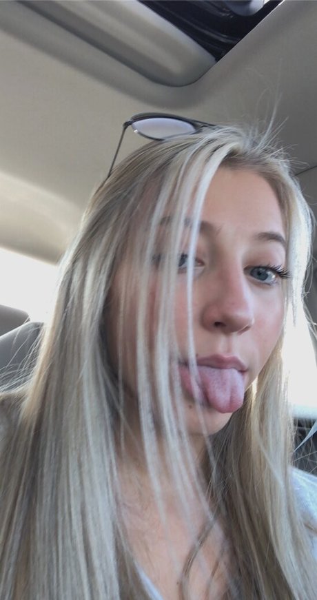 Naakte gelekte OnlyFans-foto van Chelsea Mariani