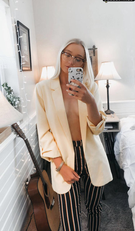 Zola Bzdek