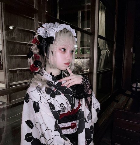 Naakte gelekte OnlyFans-foto van Mincosplay