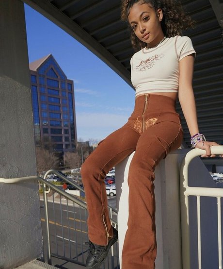 Lexi Vee