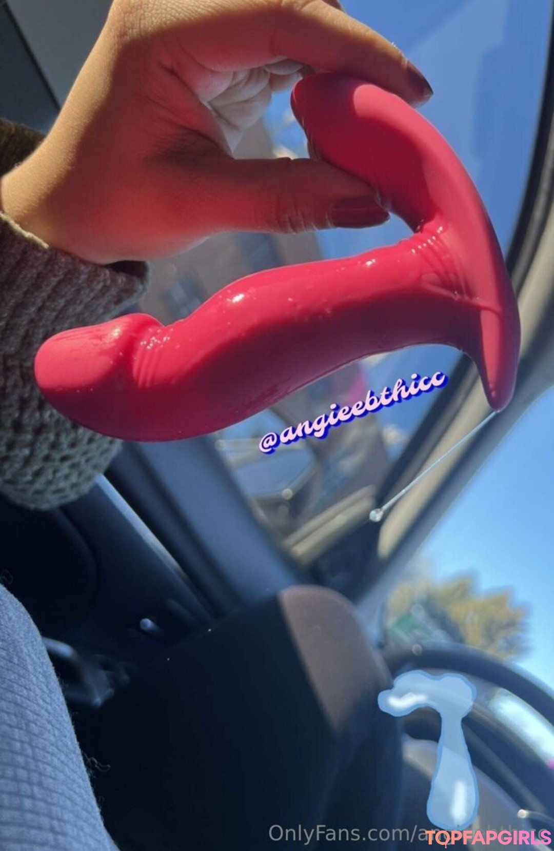 Naakte gelekte OnlyFans-foto van Angieebthicc #19 Naakte gelekte OnlyFans-foto van Angieebthicc #19