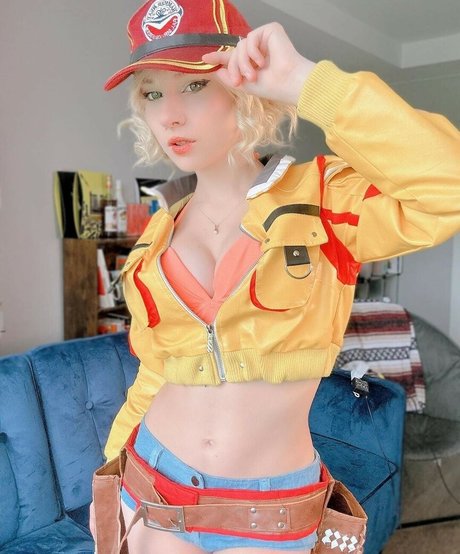 Izzy1014cosplay