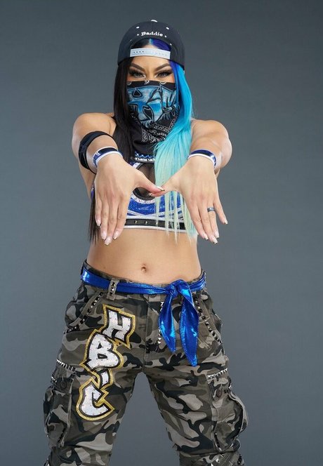 Mia Yim