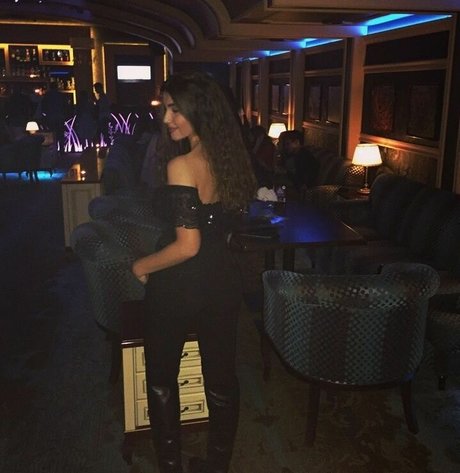 Valeriia Simavonian