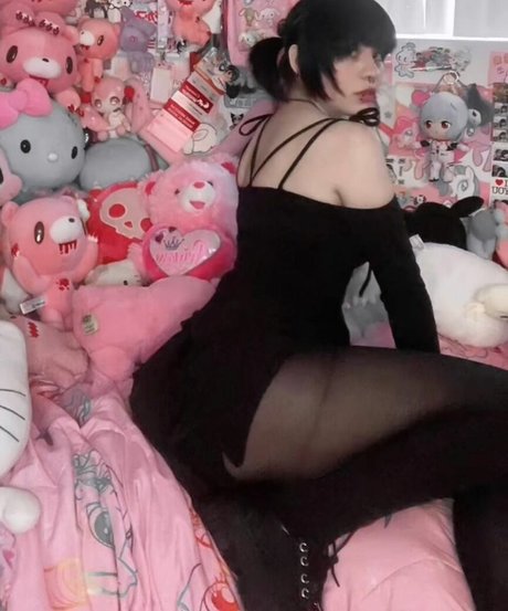 Naakte gelekte OnlyFans-foto van Kurohalo777
