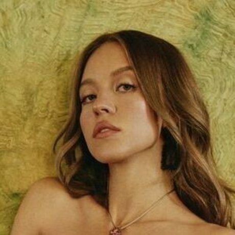 Naakte gelekte OnlyFans-foto van Sydney Sweeney Ai Porn