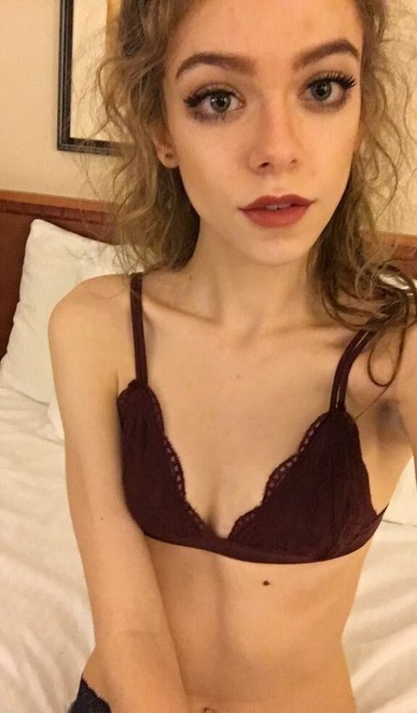 Naakte gelekte OnlyFans-foto van Rosecastella
