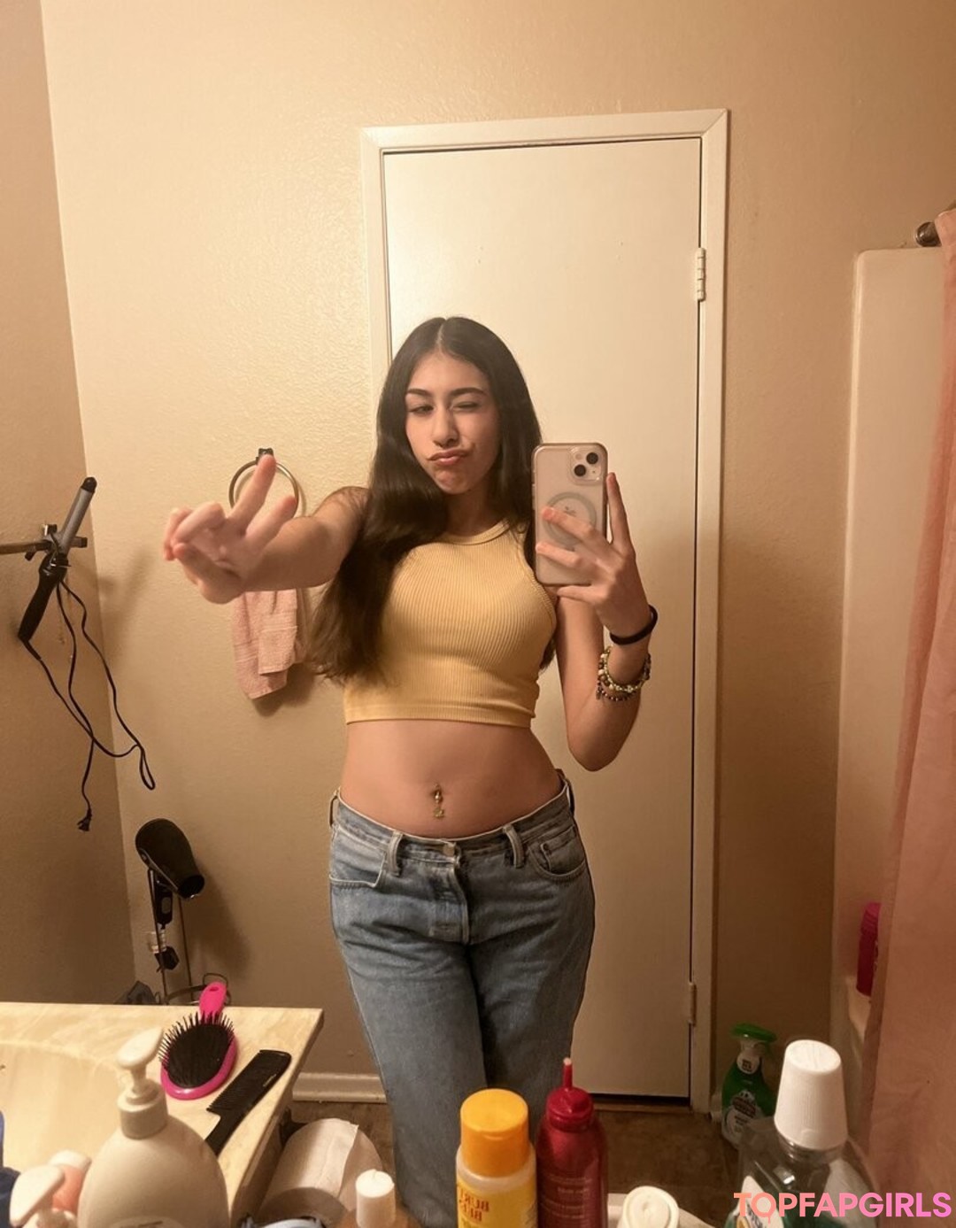 Naakte gelekte OnlyFans-foto van Alldaypariss #1 Naakte gelekte OnlyFans-foto van Alldaypariss #1