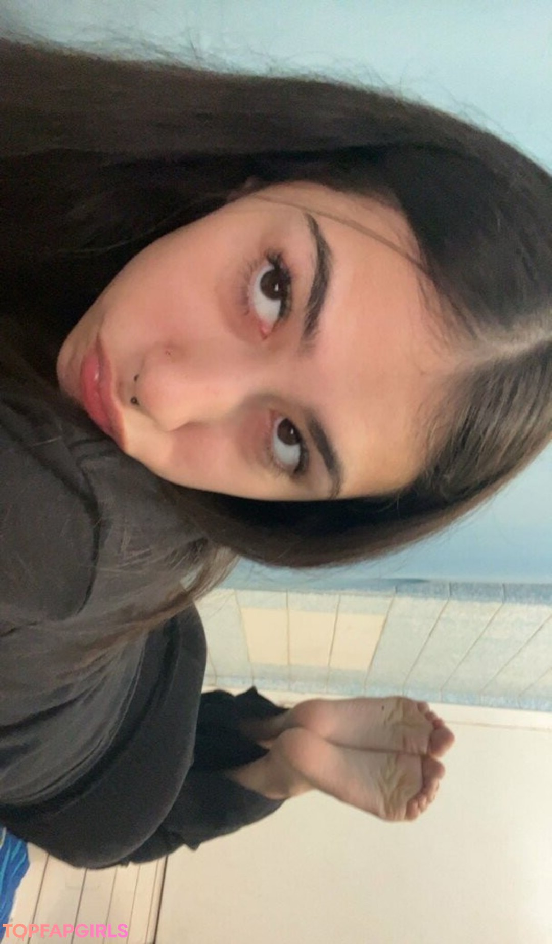 Naakte gelekte OnlyFans-foto van Alldaypariss #13 Naakte gelekte OnlyFans-foto van Alldaypariss #13