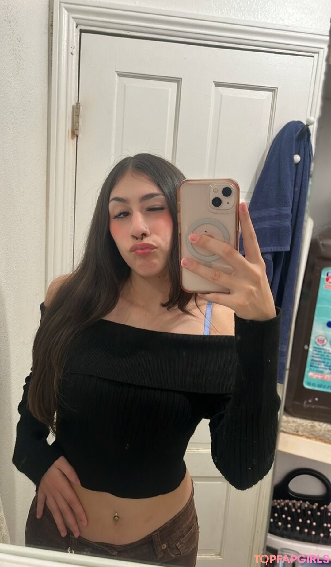 Naakte gelekte OnlyFans-foto van Alldaypariss #3 Naakte gelekte OnlyFans-foto van Alldaypariss #3