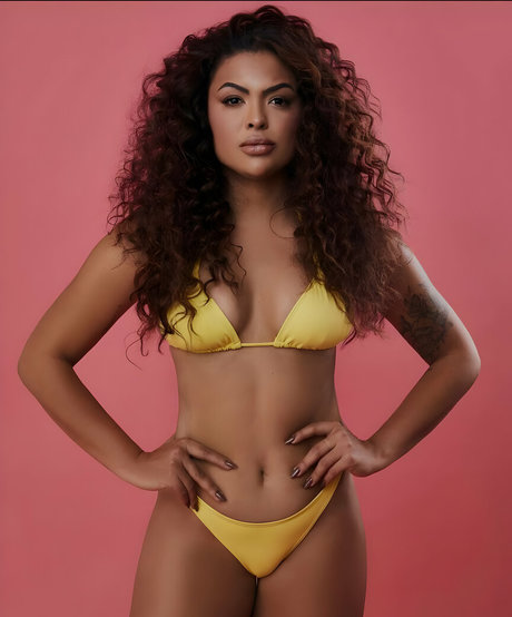 Naakte gelekte OnlyFans-foto van Paula Freitas