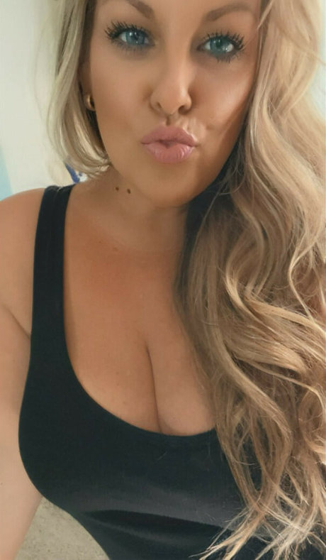 Boobsradley