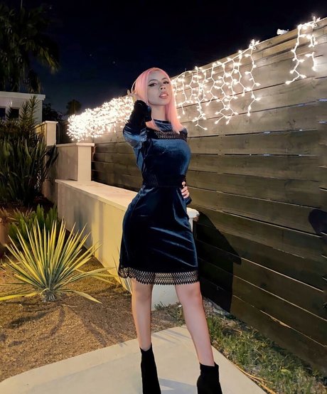 Naakte gelekte OnlyFans-foto van Fatima Guevara