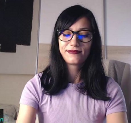 Naakte gelekte OnlyFans-foto van Alycetn