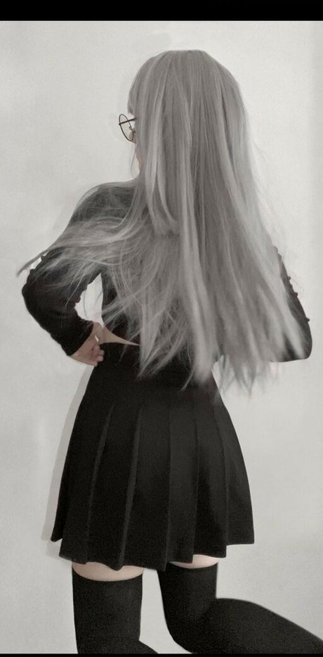 Naakte gelekte OnlyFans-foto van Vwemor