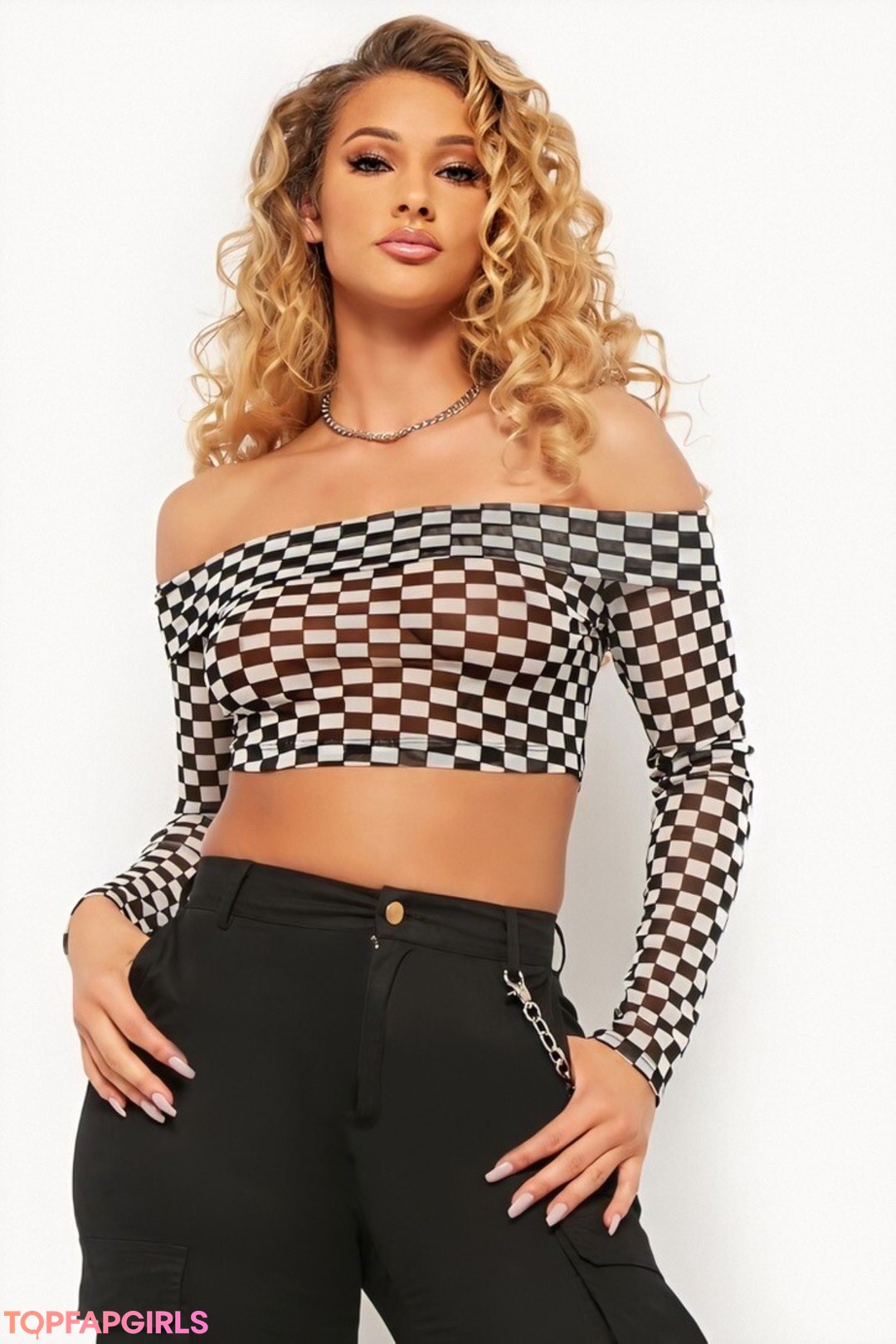 Naakte gelekte OnlyFans-foto van Lauren Racine Wood #1426