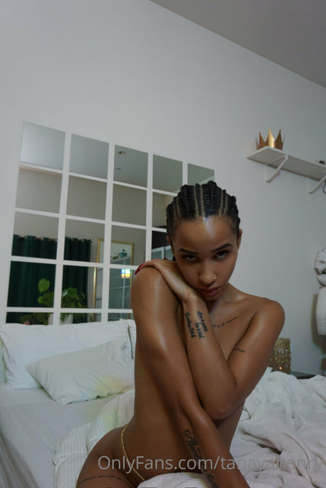 Tanaya Henry