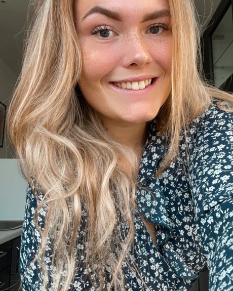 Naakte gelekte OnlyFans-foto van Vasana20