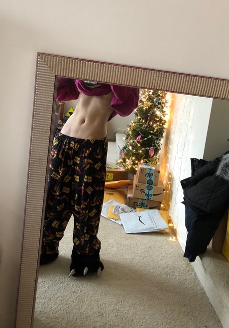 Aara Lee