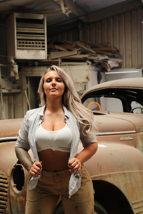 Naakte gelekte OnlyFans-foto van Chloe Yonker