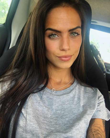 Naakte gelekte OnlyFans-foto van Marlen Valderrama Alvarez
