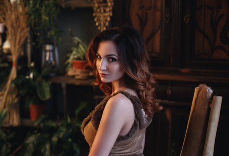 Naakte gelekte OnlyFans-foto van Lana Ronina
