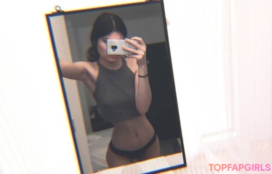 Naakte gelekte OnlyFans-foto van Babyyy Gorilla #26 Naakte gelekte OnlyFans-foto van Babyyy Gorilla #26