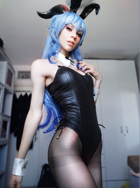 Naakte gelekte OnlyFans-foto van Michal Cosplay