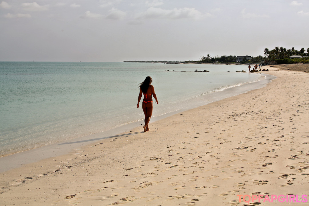 Naakte gelekte OnlyFans-foto van Janeece Sinclair #1018