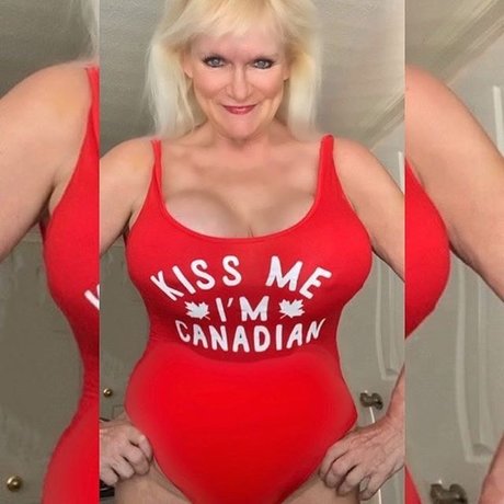 Sandie Lee