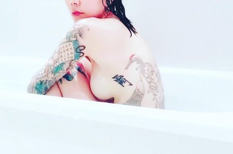 Naakte gelekte OnlyFans-foto van Fairypai