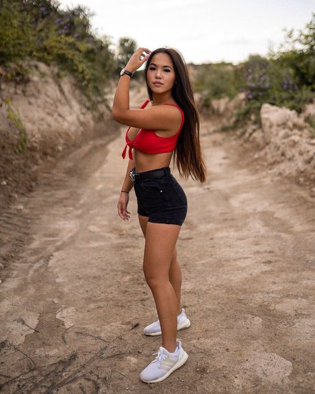 Naakte gelekte OnlyFans-foto van Camiitg
