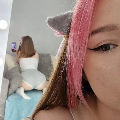 Naakte gelekte OnlyFans-foto van Valera Gurova