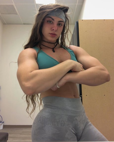 Naakte gelekte OnlyFans-foto van Monica Granda