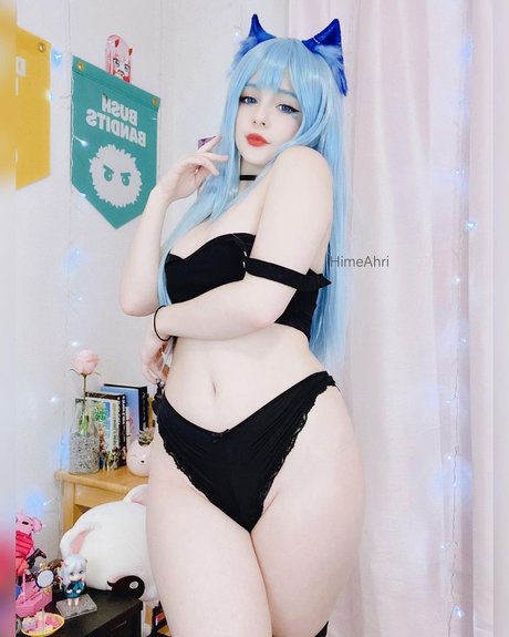 Naakte gelekte OnlyFans-foto van Himeahri
