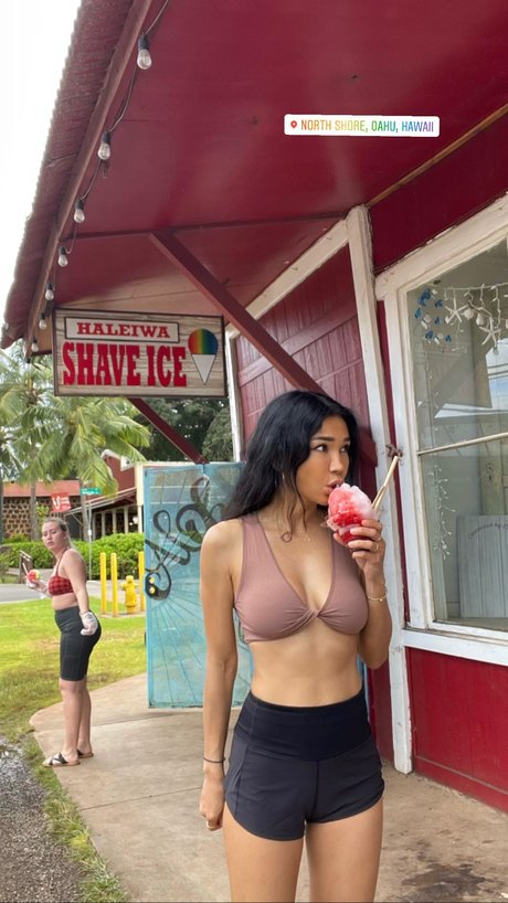 Naakte gelekte OnlyFans-foto van Joleen Diaz