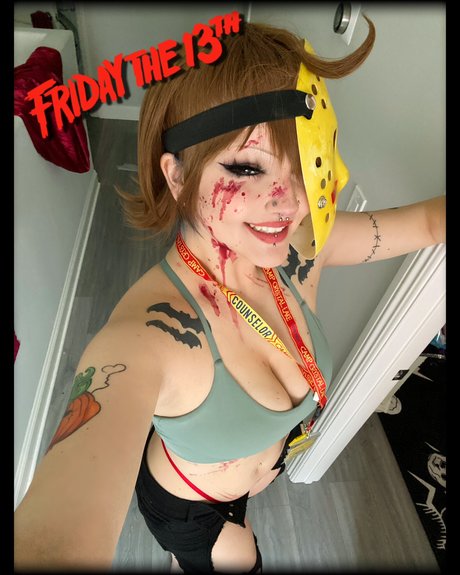 Naakte gelekte OnlyFans-foto van Succubus Sushi