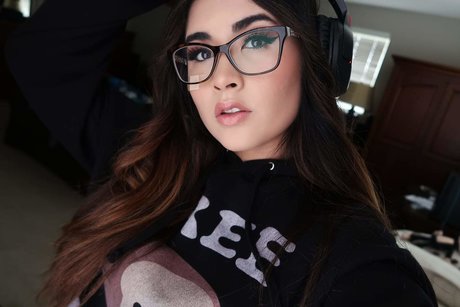 Naakte gelekte OnlyFans-foto van Jydn Lol